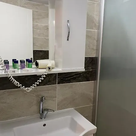 Serenity Bungalow Camyuva